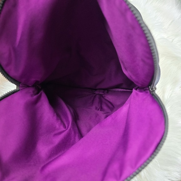 Lululemon crossbody bag - Picture 8 of 12